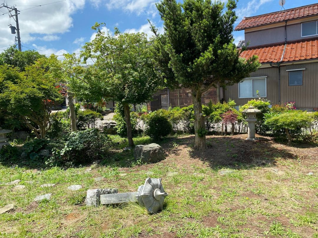 日本庭園用 天然石 飛び石・踏み石 約105枚 円形・乱形【石川県引き取り限定】