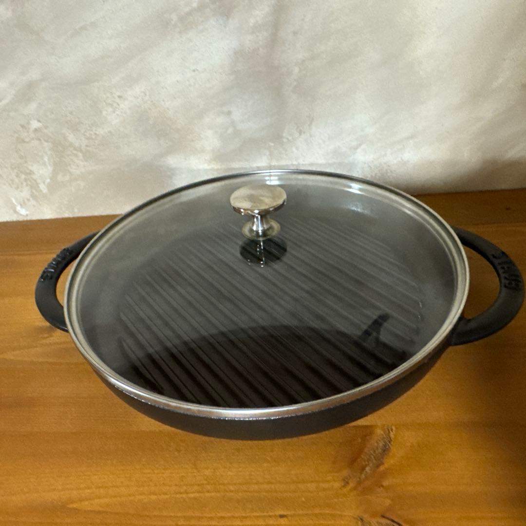 ストウブ staub グリルパン ガラス蓋付 鋳鉄 ブラック 26cm