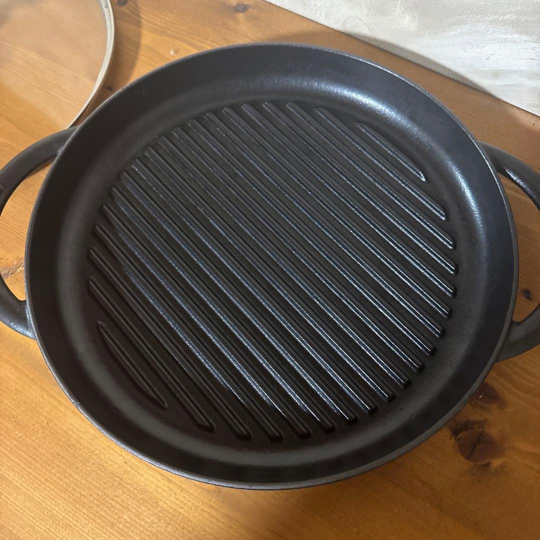 ストウブ staub グリルパン ガラス蓋付 鋳鉄 ブラック 26cm