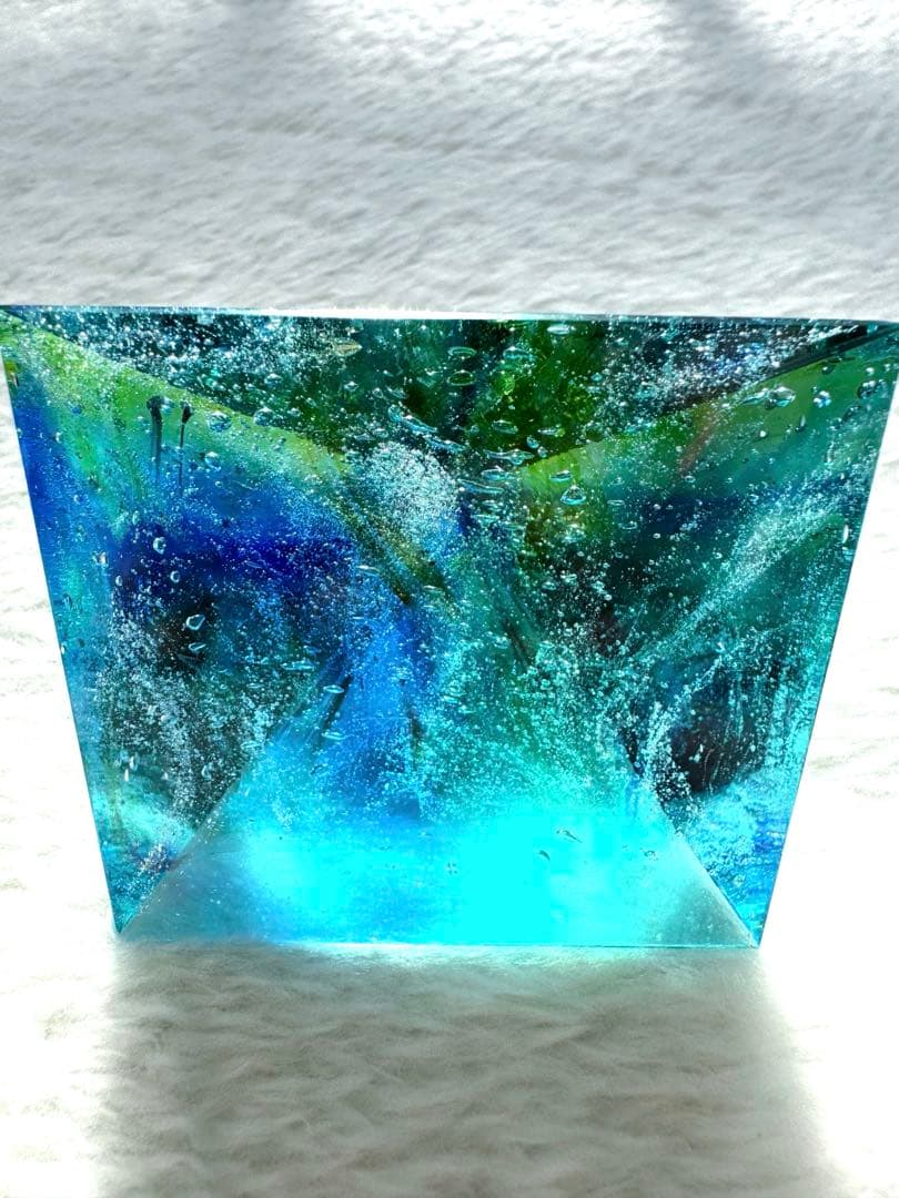 aya103 シエラネバダ産 アンダラクリスタル ピラミッド大 ブルー系