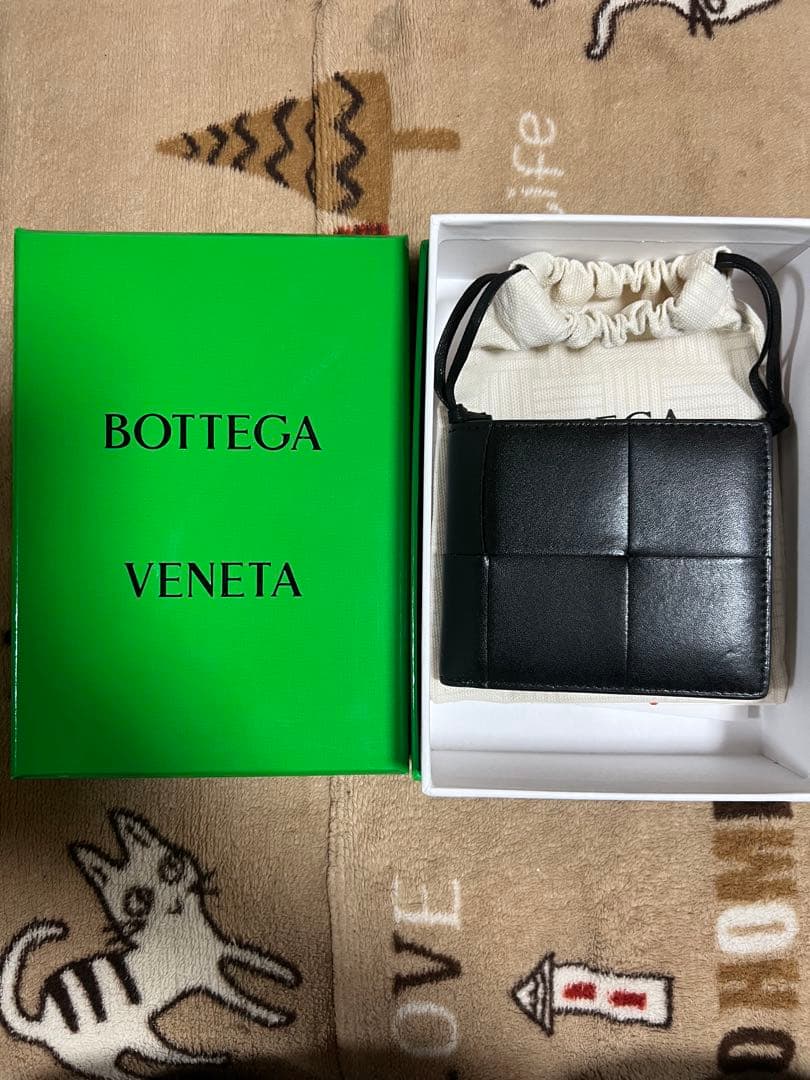 ボッテガヴェネタ 二つ折り財布 ブラック 正規品