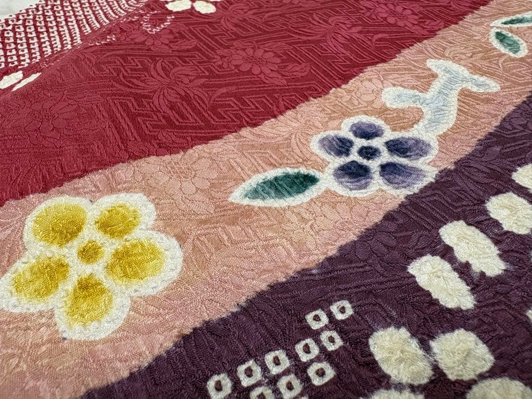 振袖 絞り 花模様 花唐草