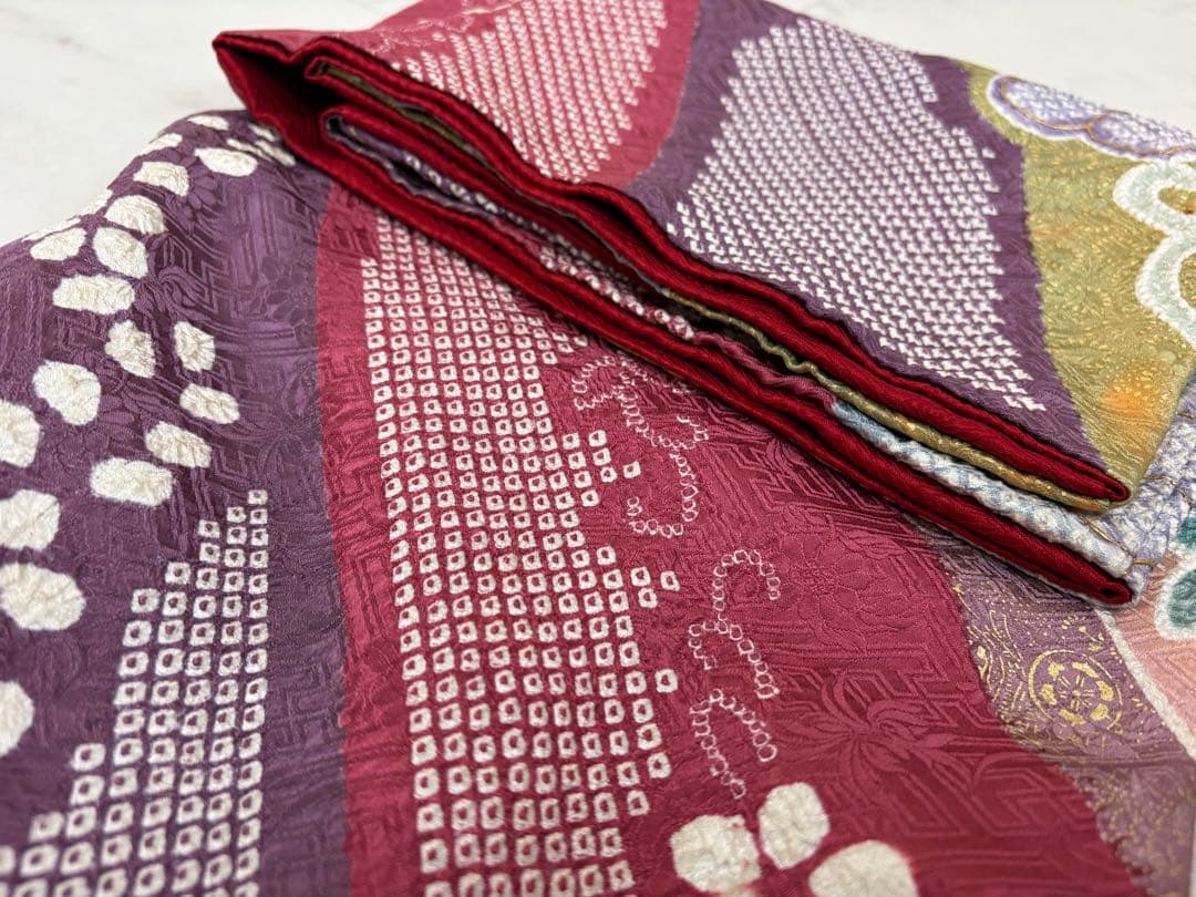 振袖 絞り 花模様 花唐草