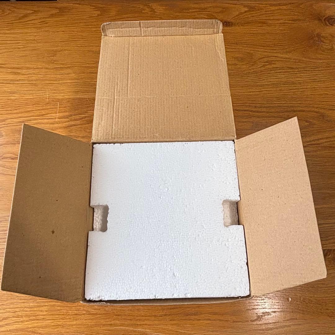 送料込　魔女の宅急便　ジジ　花のプレゼント　プランター　植木鉢 リリー