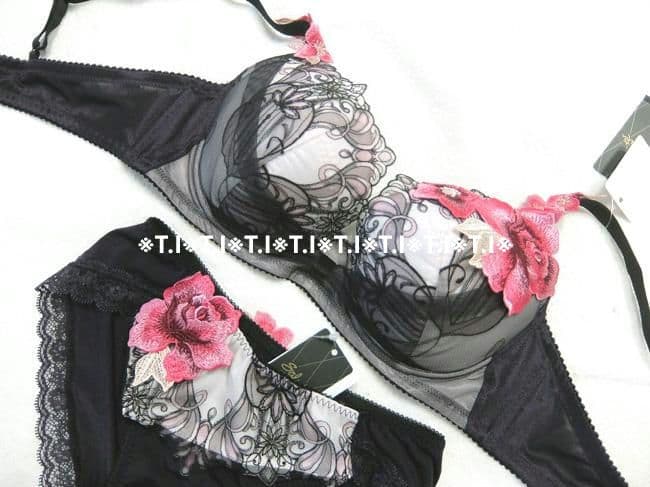 サルート/サイケデリック　E80＆ノーマルショーツL　VI　リボンブラ　61