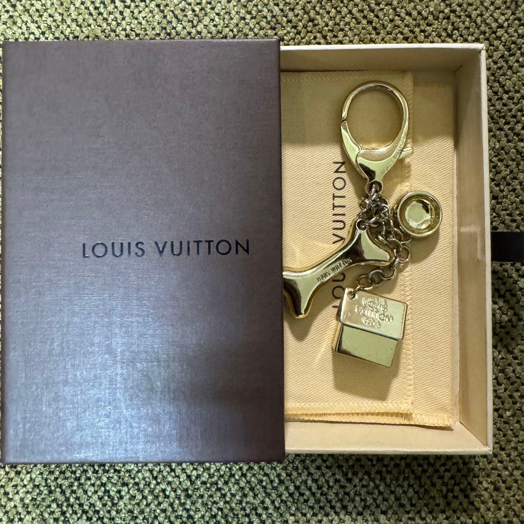 未使用Louis Vuitton ドッグチャームキーホルダー