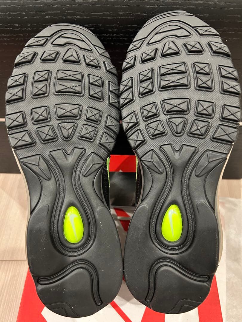 ち*む様 タグ付きnike air max97 pure platinum vo