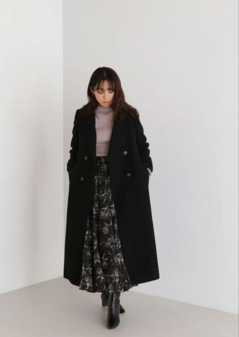 ナチュラルビューティベーシック ビッグカラーダブルチェスターコート　ブラック