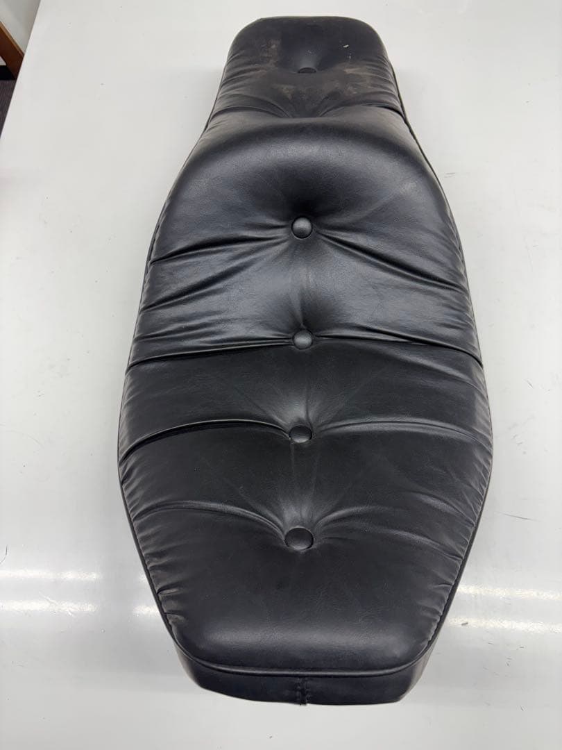 純正　ハーレー　ショベル　ローライダー　fxs80 ピローシート