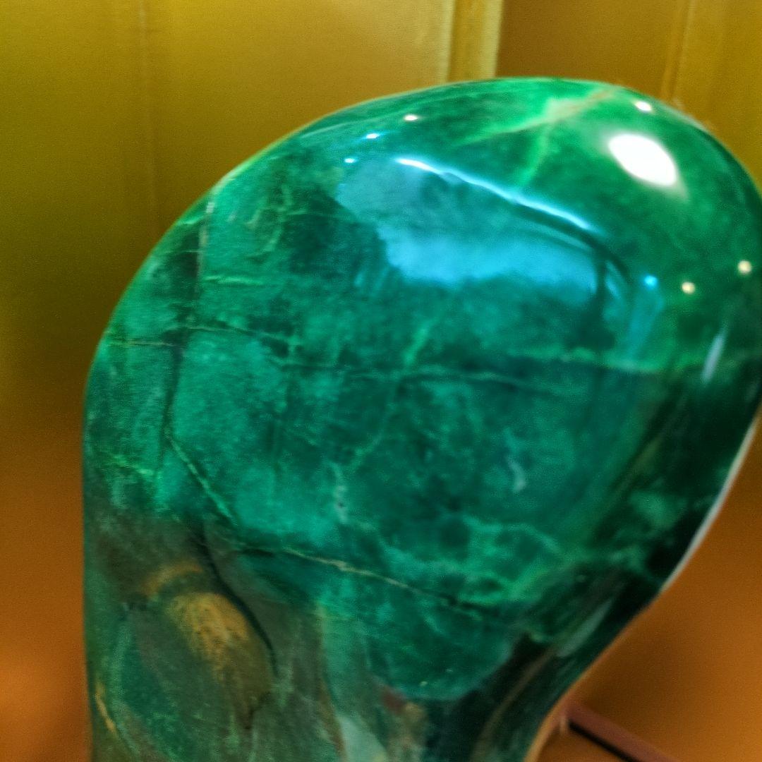 翡翠 ヒスイ 特大 約11.6kg 天然石 自然石 水石 木製専門台座付き