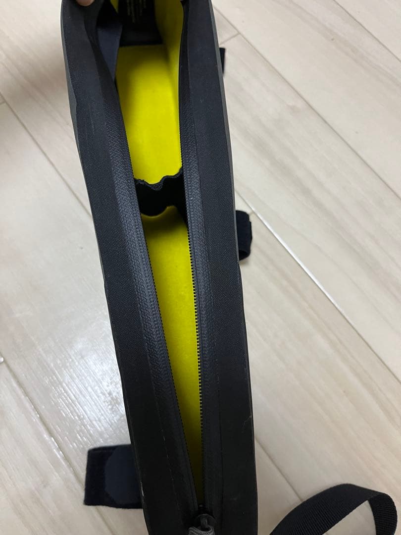 APIDURA 「アピデュラ」バックカントリーロングトップチューブパック