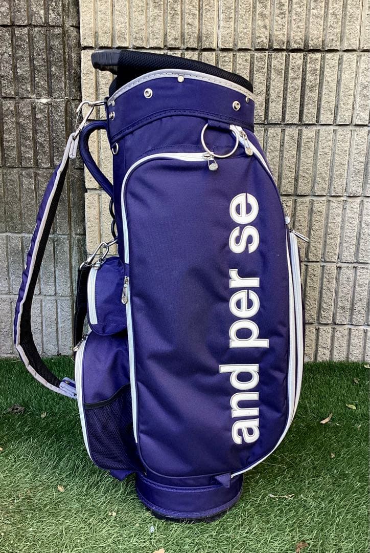 さ*い様 and per se アンパスィキャディバッグ