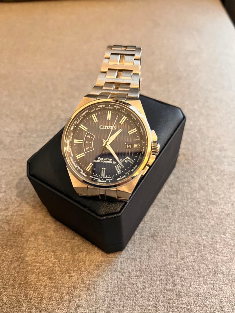 CITIZEN エコドライブ 時計 金属ベルト