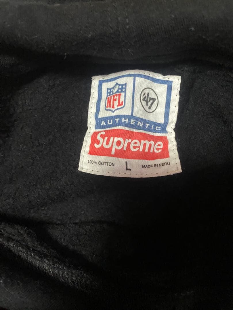 supreme レイダース　パーカー