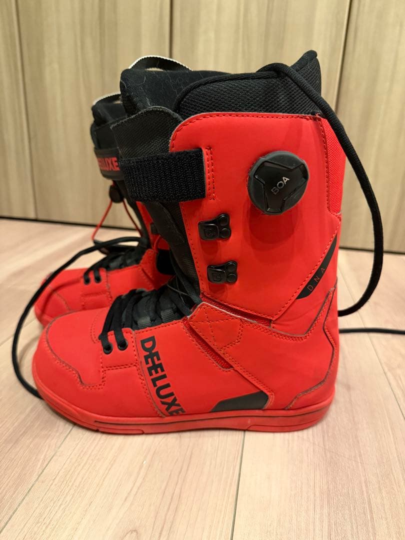 DEELUXE スノボ　D.N.A. 26.5cm 21-22モデル 赤