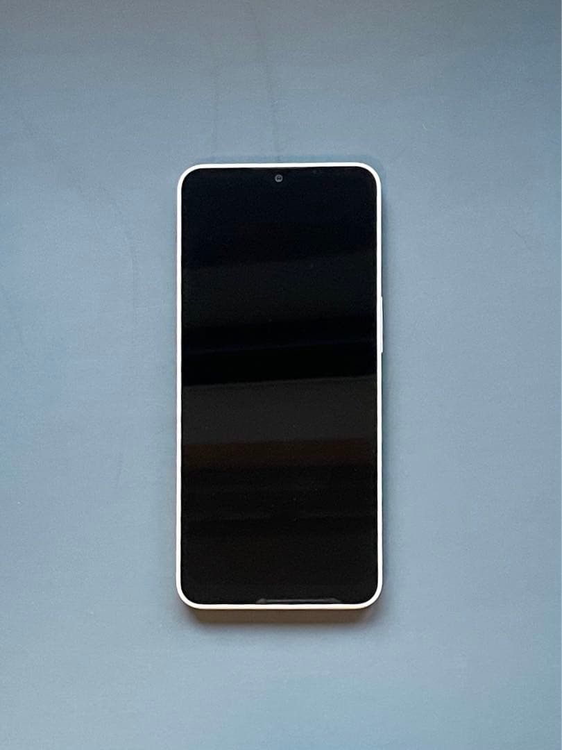 新品・未使用　AQUOS wish4 ホワイト