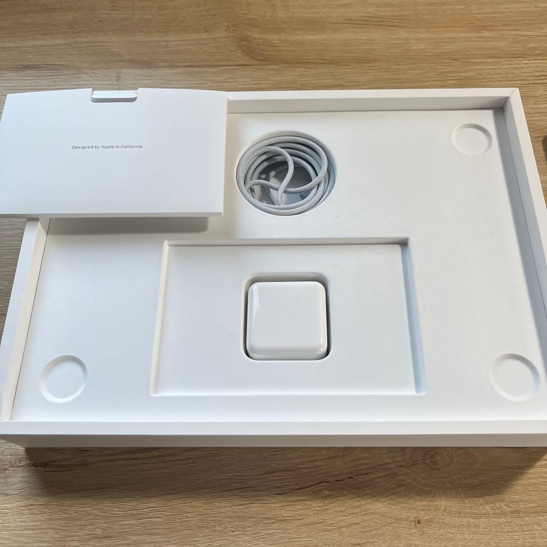 MacBook Air M4チップ16GB 512GB シルバー