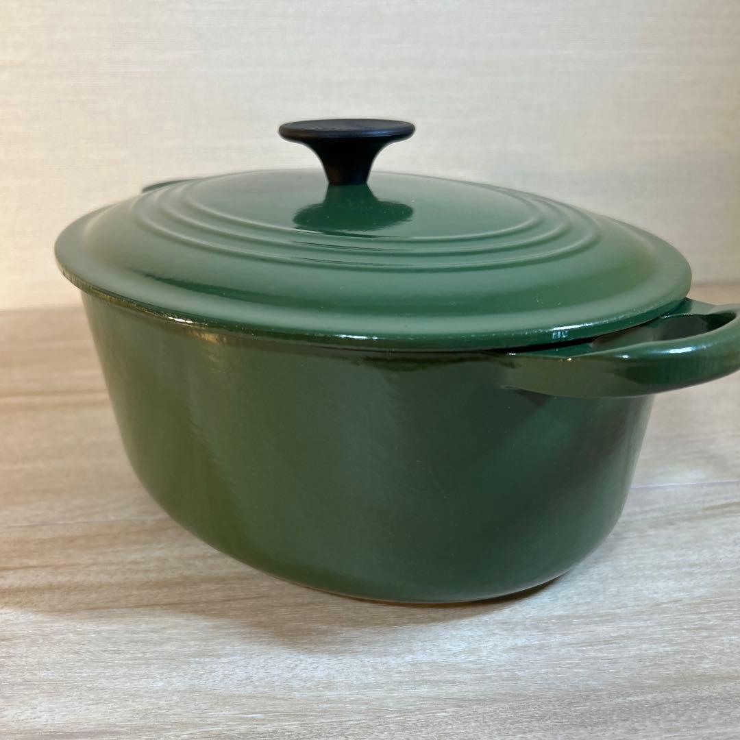 ルクルーゼ　ココットオーバル　27cm モスグリーン　グリーン　両手鍋　鍋