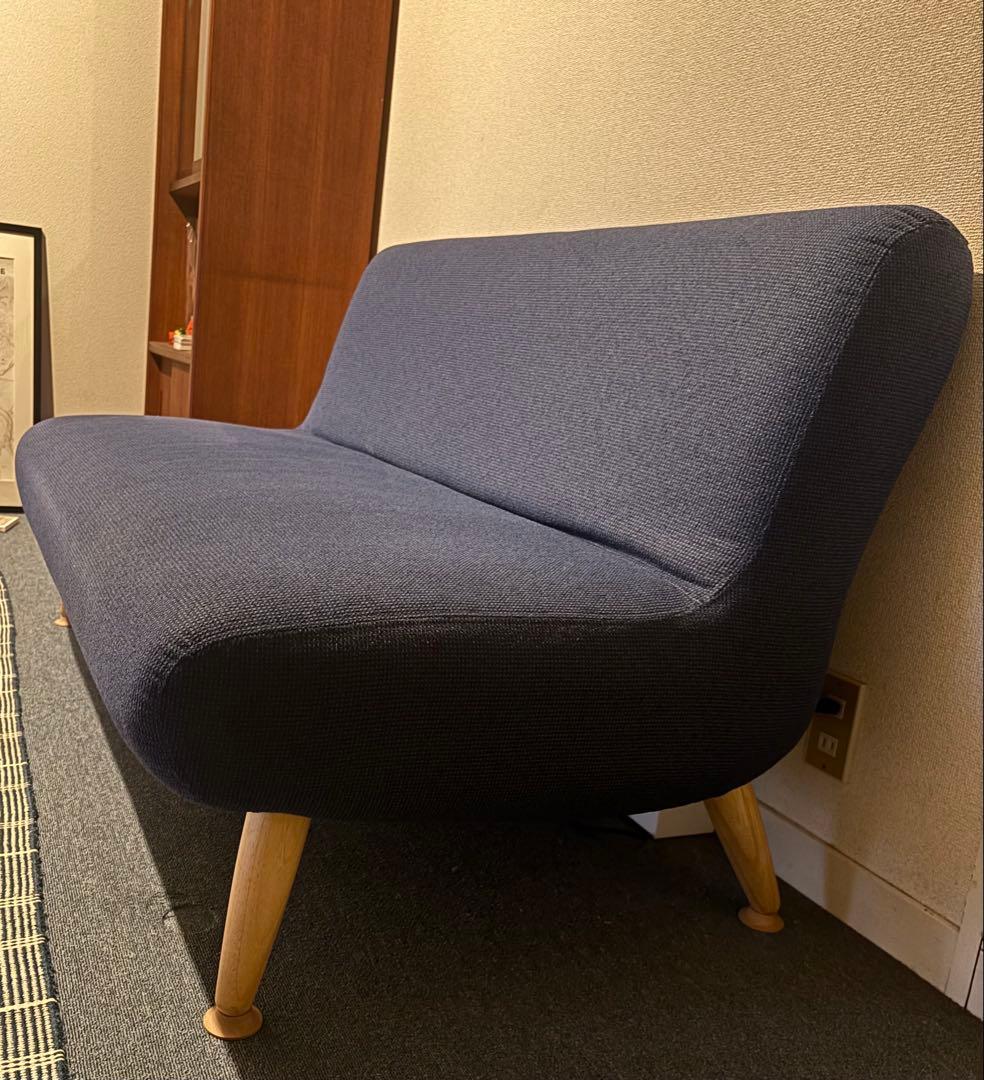 NOYES 2人掛けソファ　ネイビー　ブルー　ノイエス