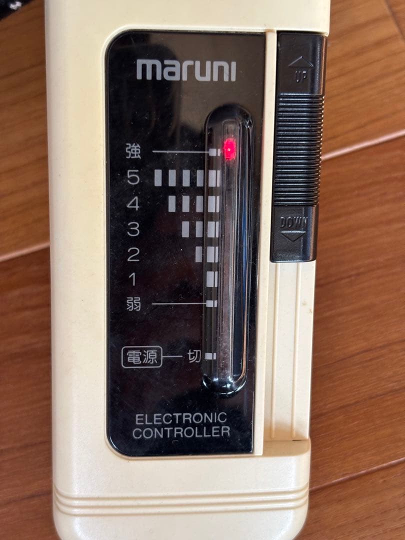 (送料込)マルニ木工　テーブル　高級 コタツ　レア　ガラス天板　美品　動作確認済