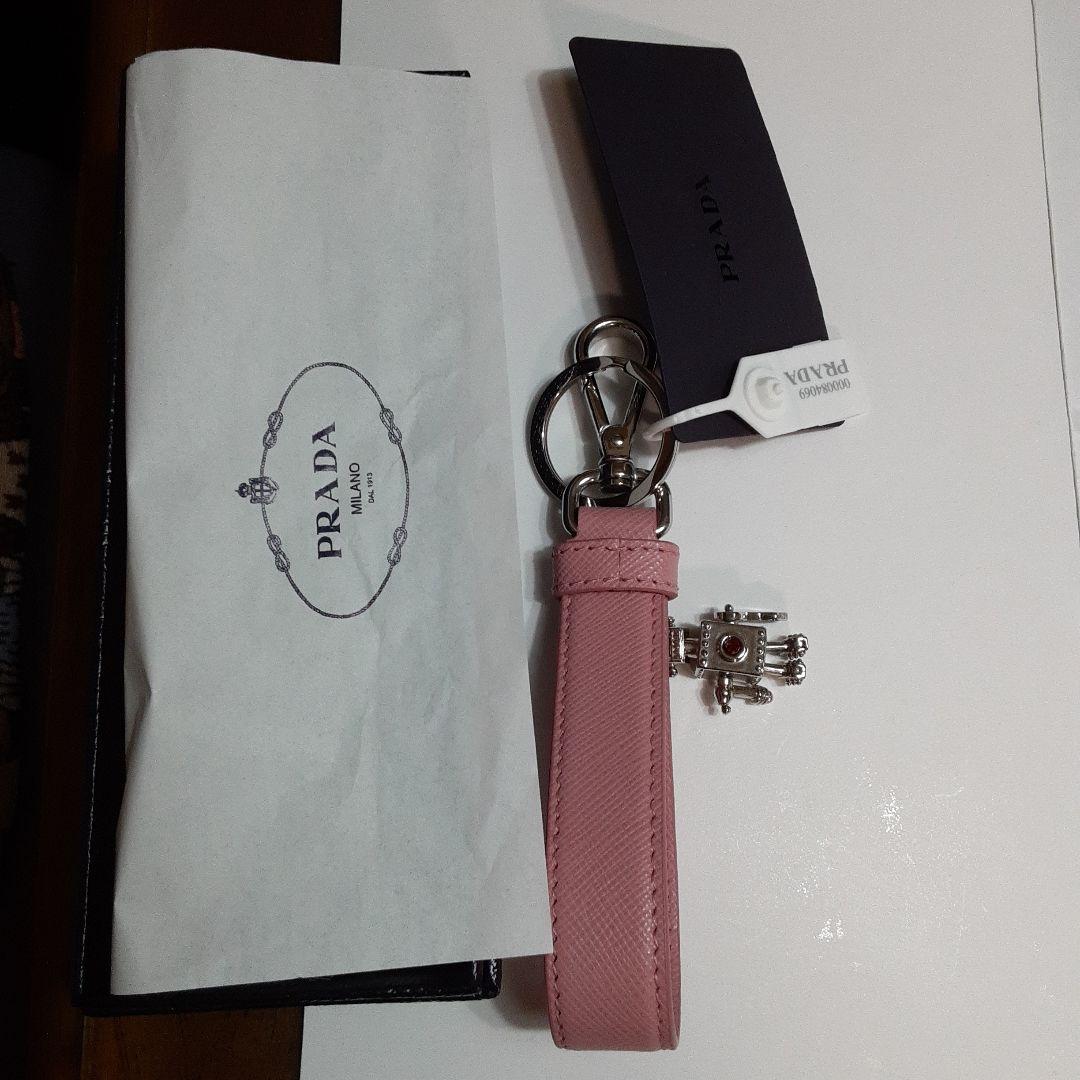 プラダ キーホルダー