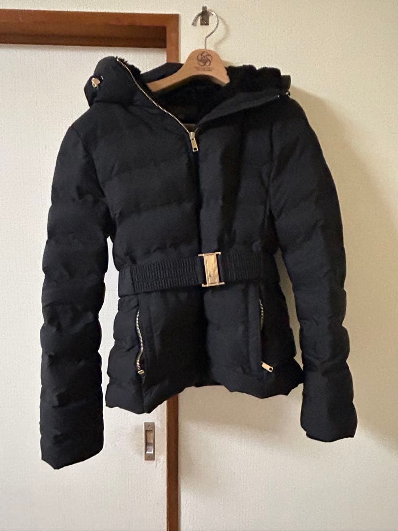 ZARA ウォーターリペレント スリムフィット ダウンショート 黒 ベルト付き
