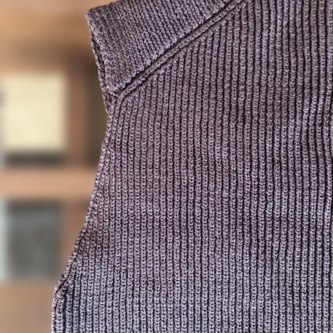 HERMÈS マルジェラ Hロゴボタン グレー ノースリーブ