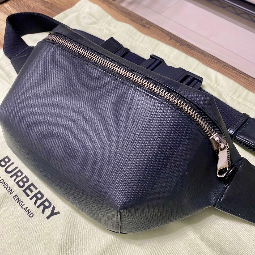 [値下げしました]Burberry バーバリー　ボディバッグ