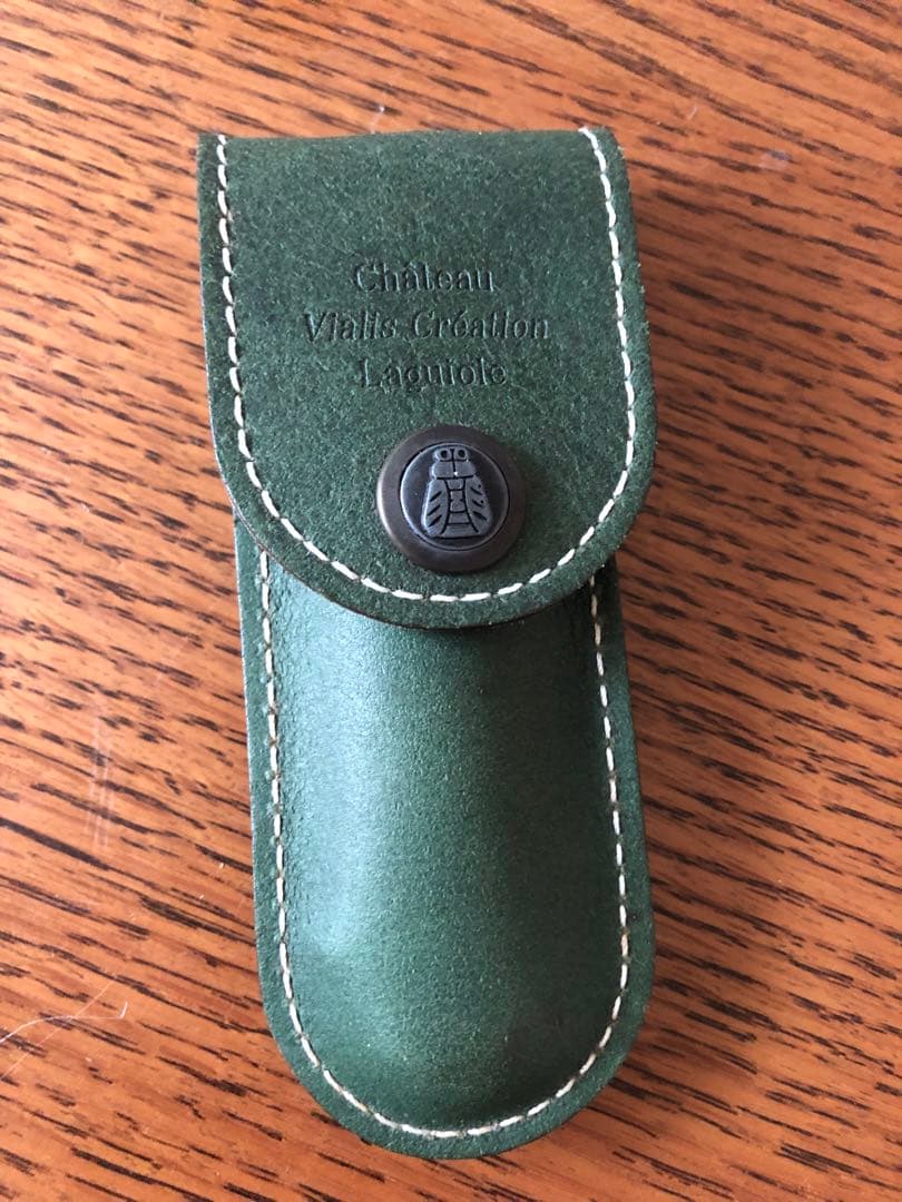 Shateau Laguiole ソムリエナイフ　革製ケース付