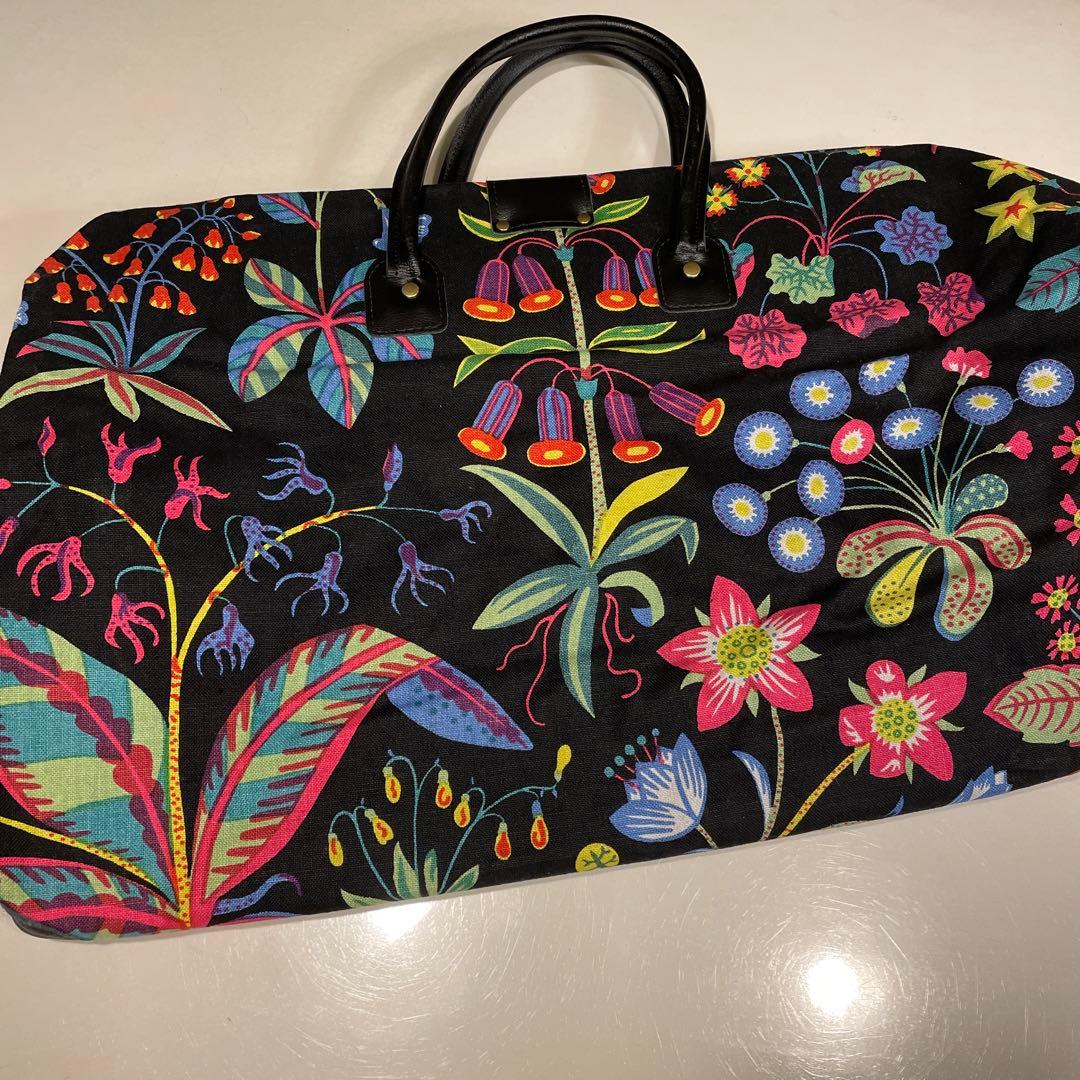 m*n様 SVENSKTTENNバッグ