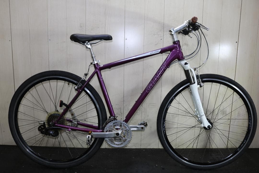 GIANT GLIDE R3 700C 24速 500mm ディスクブレーキ対応
