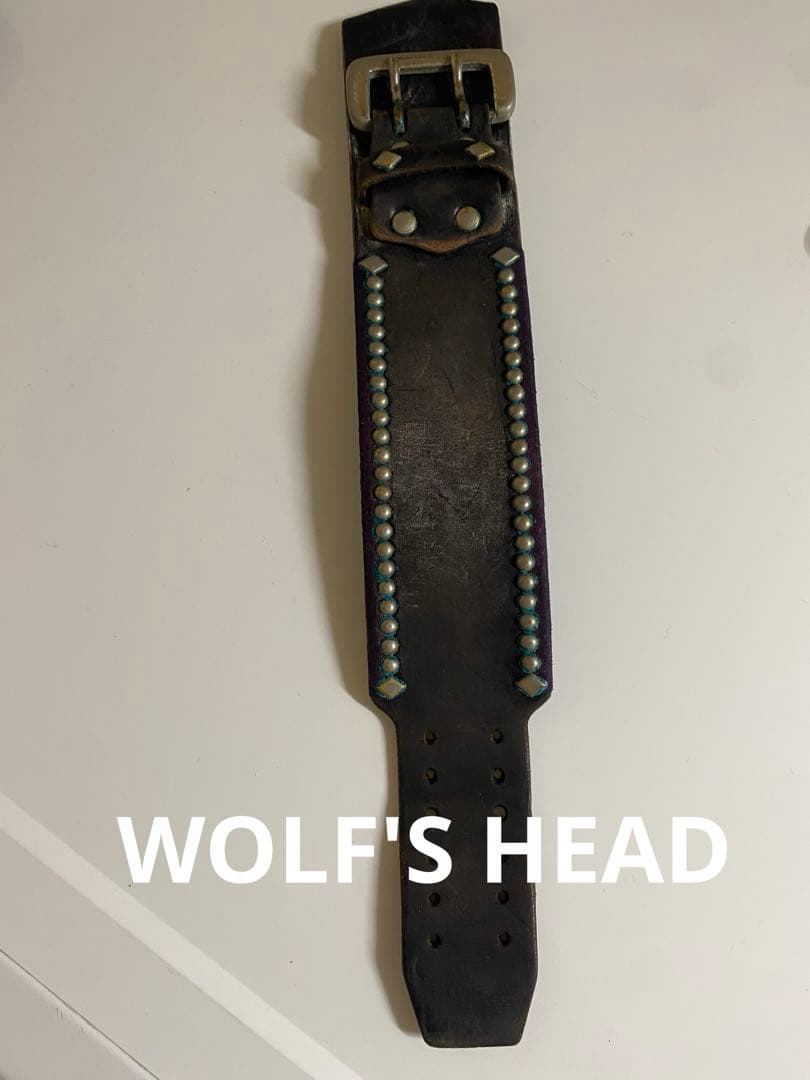 ★WOLF'S HEAD レザースタッズ バングル
