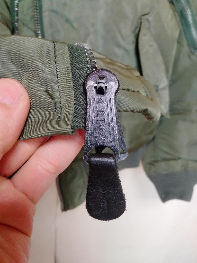 ビンテージ90年代アルファMA-1リバーシブルナイロンフライトJKT緑XL