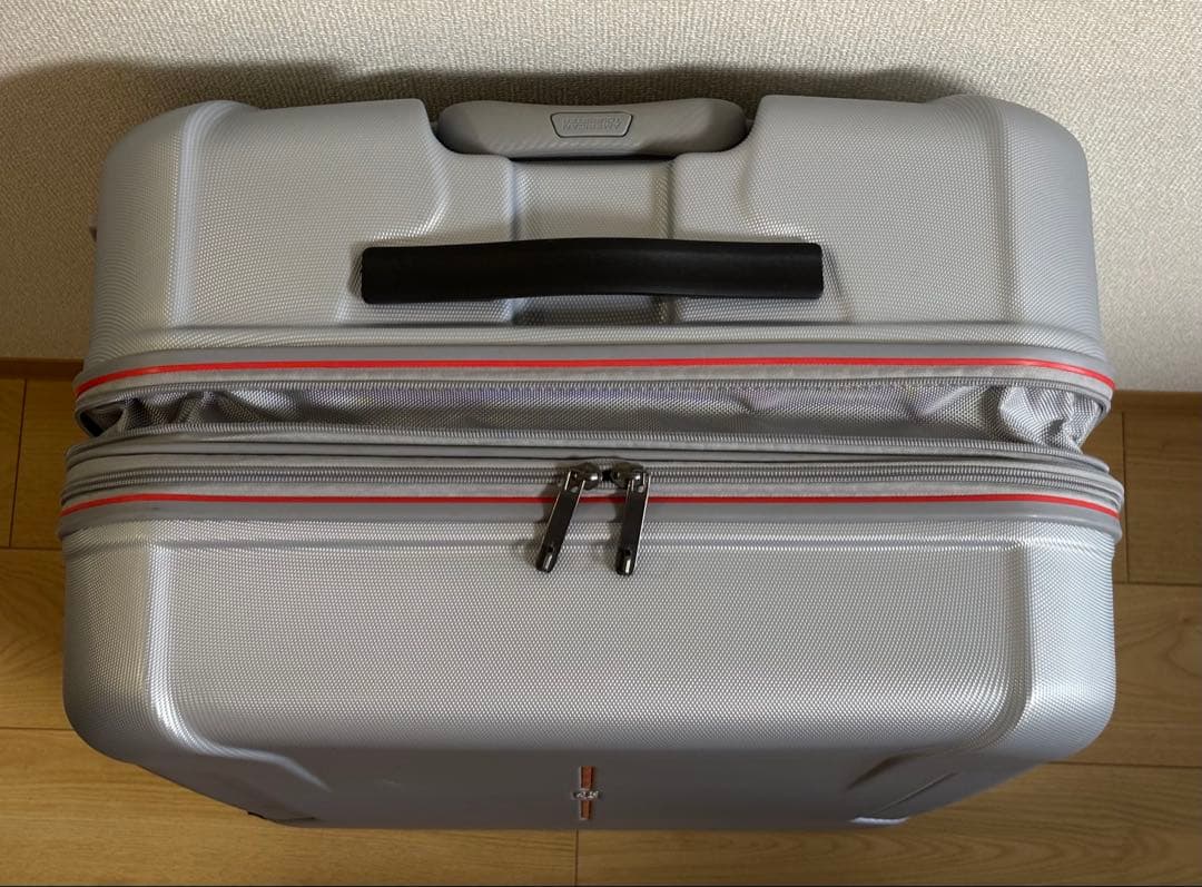アメリカン　ツーリスター　スピナー77 エキスパンダブル　スーツケース