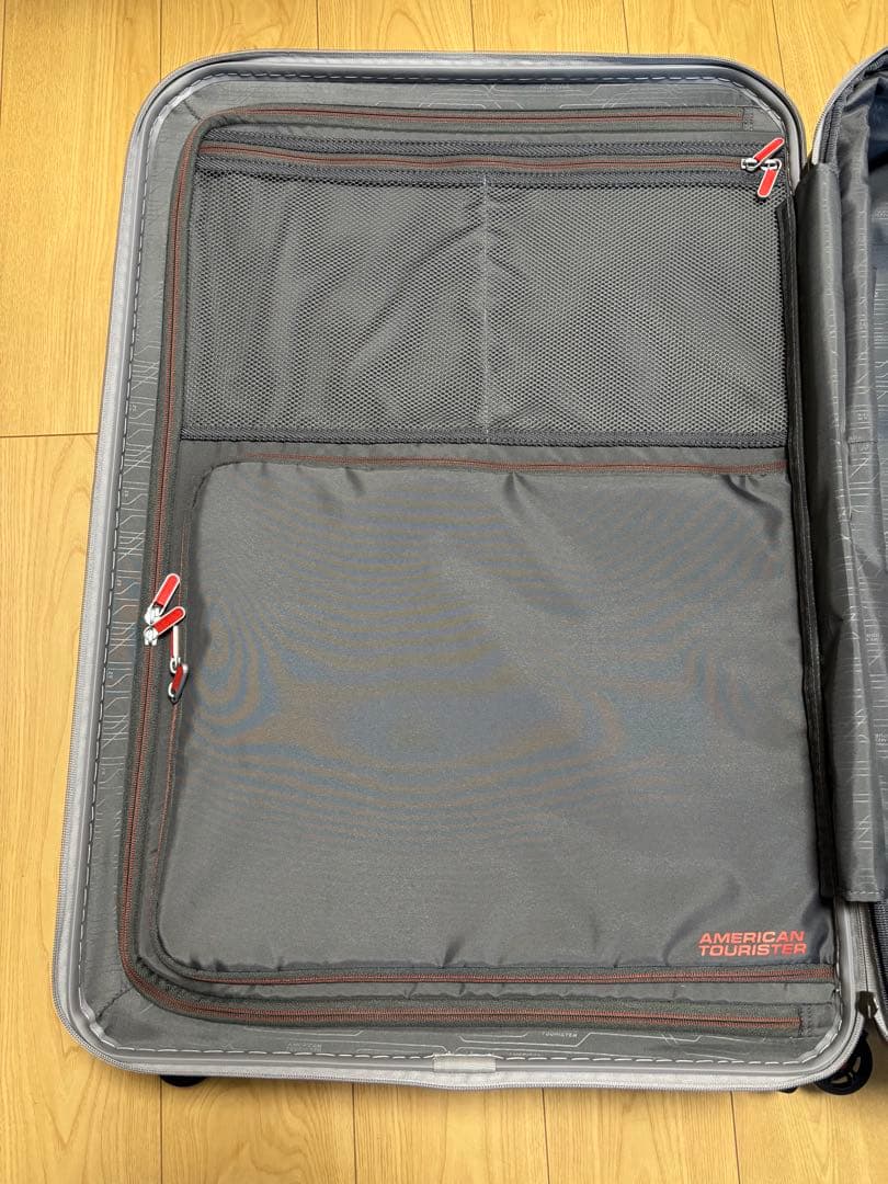 アメリカン　ツーリスター　スピナー77 エキスパンダブル　スーツケース