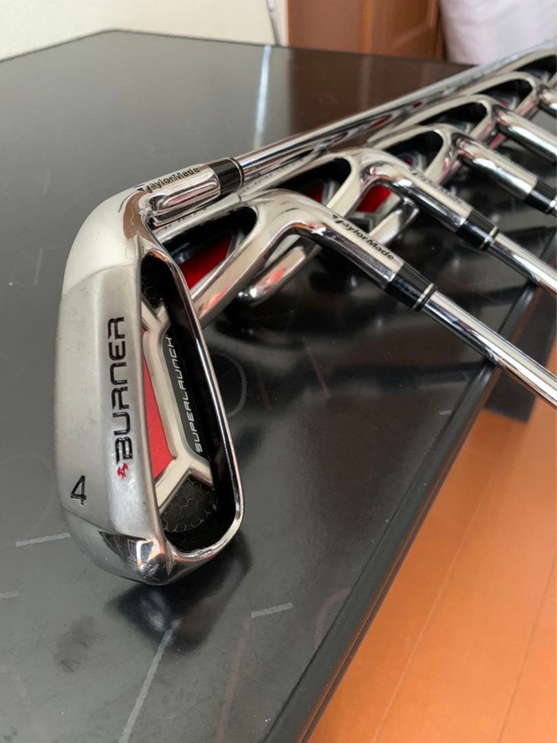 高級ゴルフクラブ バックセットテーラーメイド TaylormadeプーマPUMA