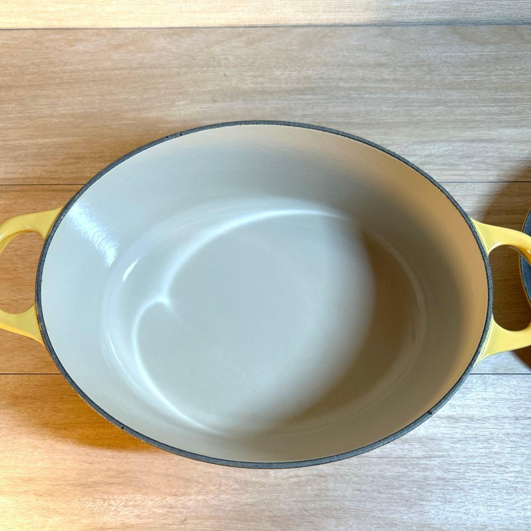 ルクルーゼ　ココットオーバル　25cm イエロー　両手鍋　鍋