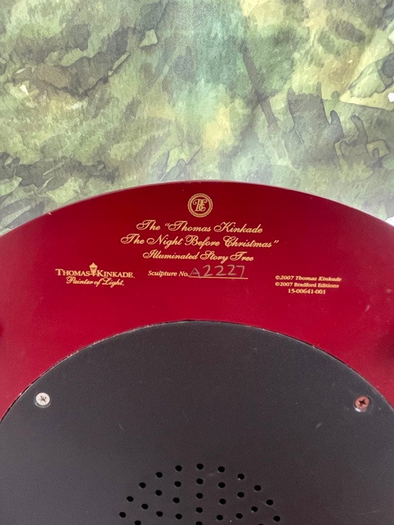 トーマス キンケード　クリスマスツリー