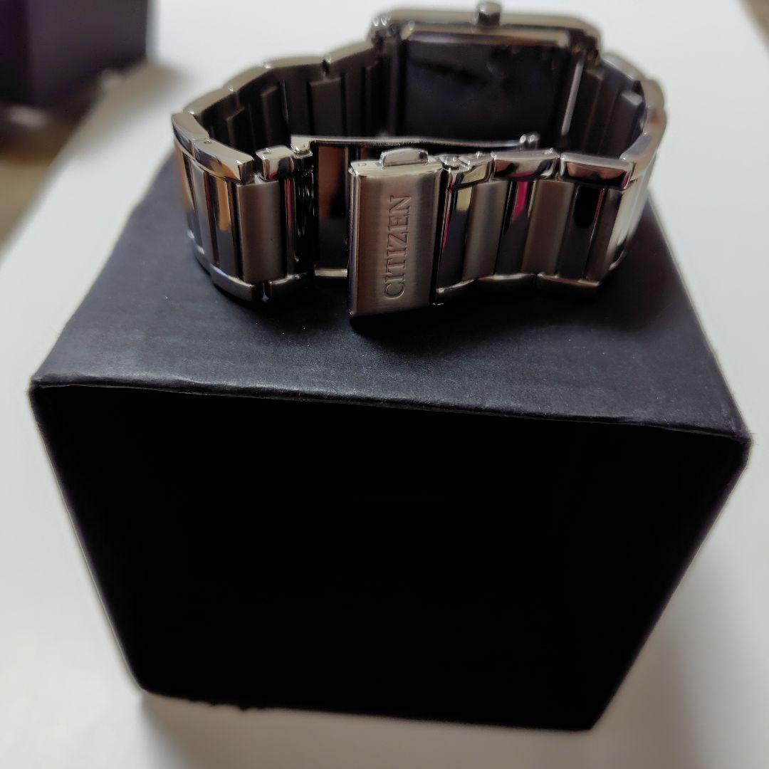 【ソーラー発電】CITIZEN FRA59-2431 四角スクエア型がおしゃれ！