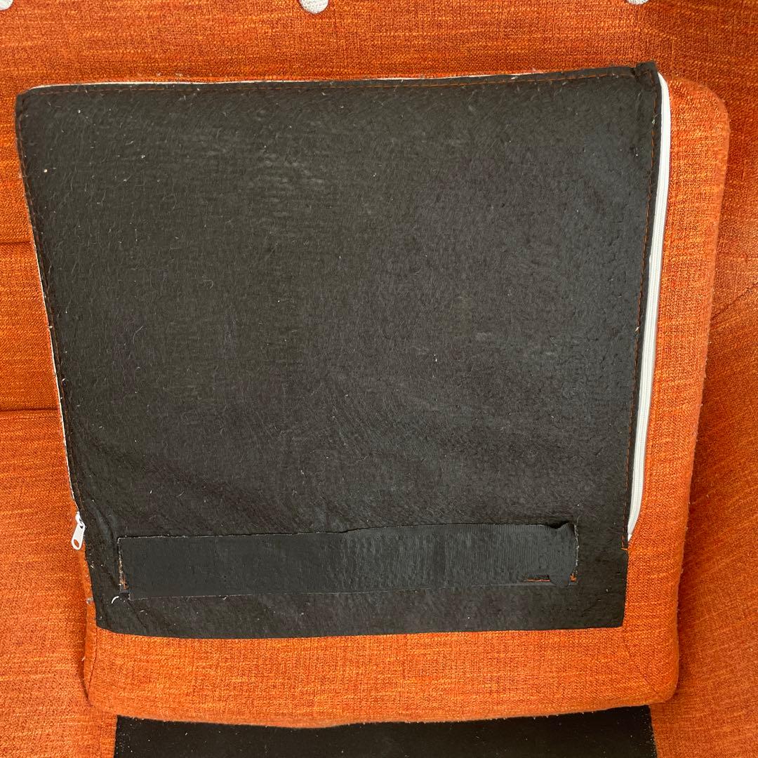 【nico】＊送料込＊ 家具のホンダ　オレンジ色のソファ　2〜3人掛け