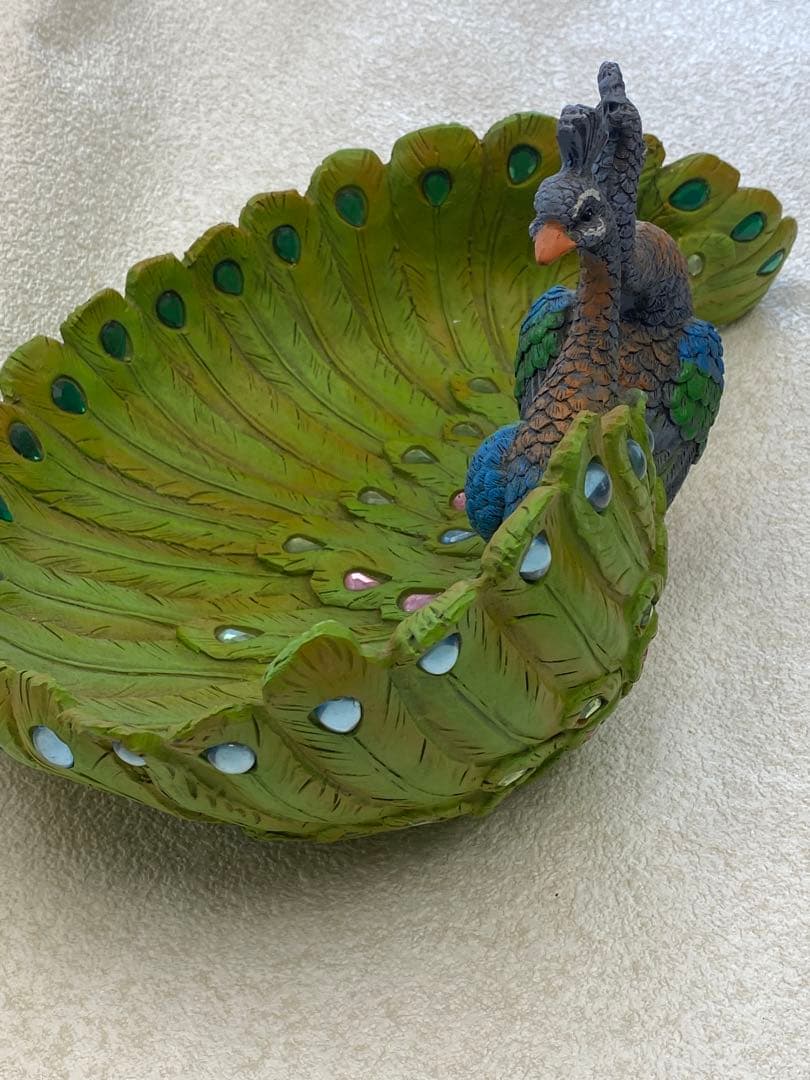 孔雀型入れ物　飾物入れ　オブジェ　物入
