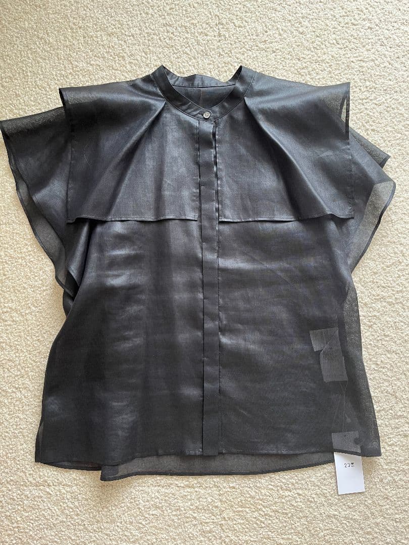 新品　23区　シアーフィルムブラウス　黒　ブラック　32