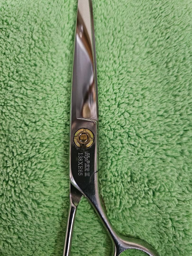 ルミエールシザー