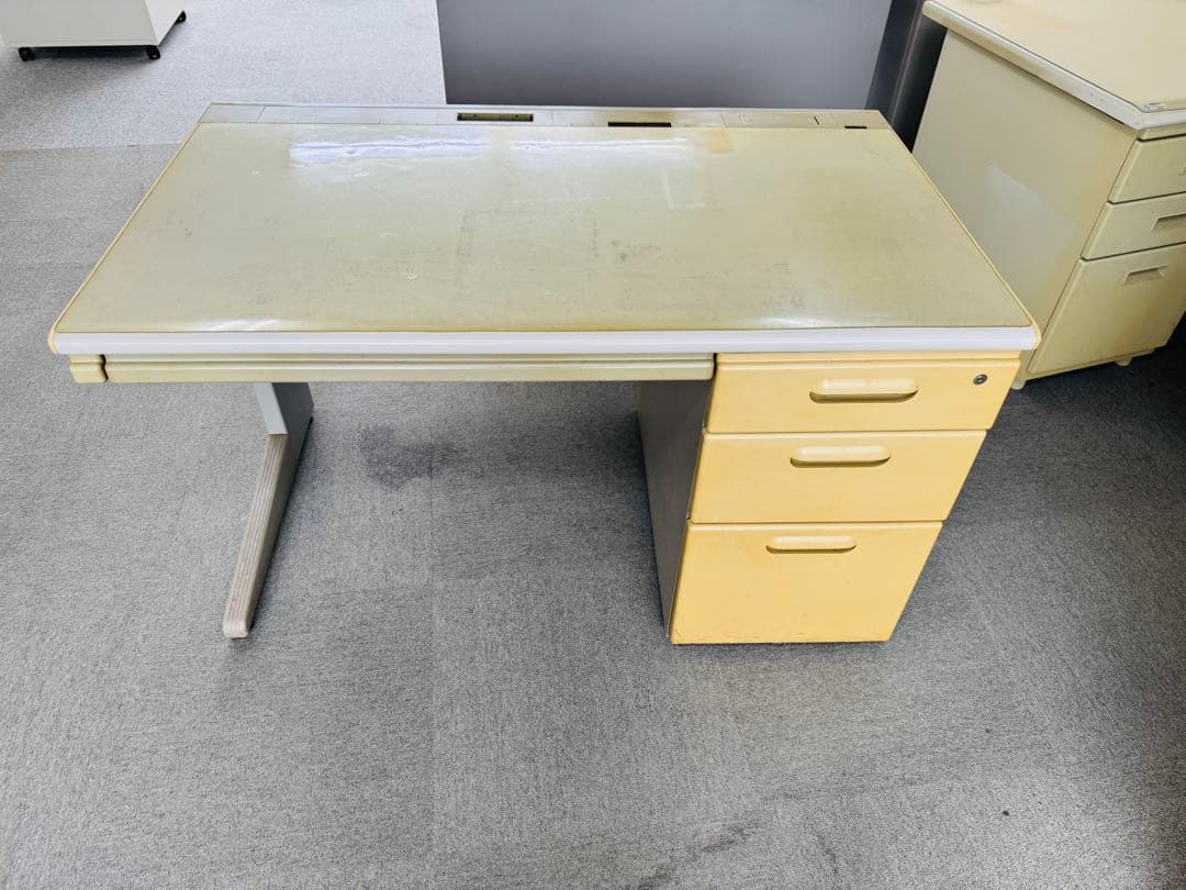 福岡発　テーブル 事務机 スチール 引き出し テーブル レトロ 120cm