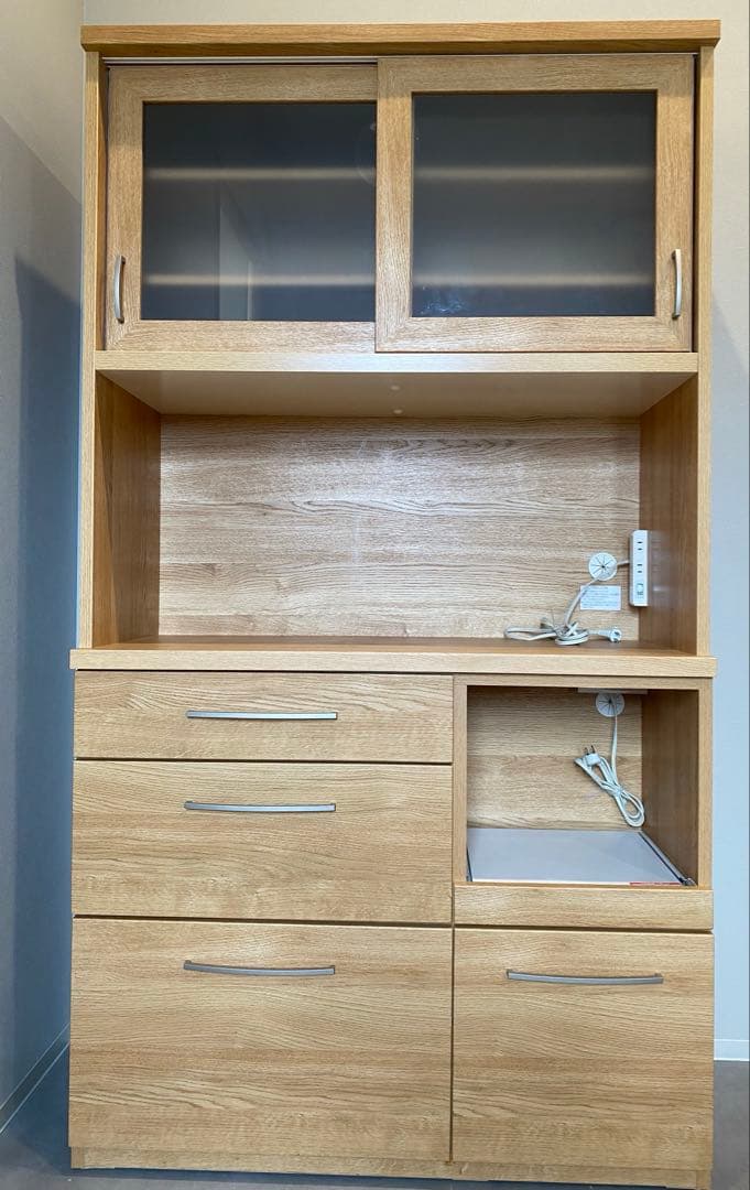 ナチュラルウッド 食器棚 ガラス扉付き