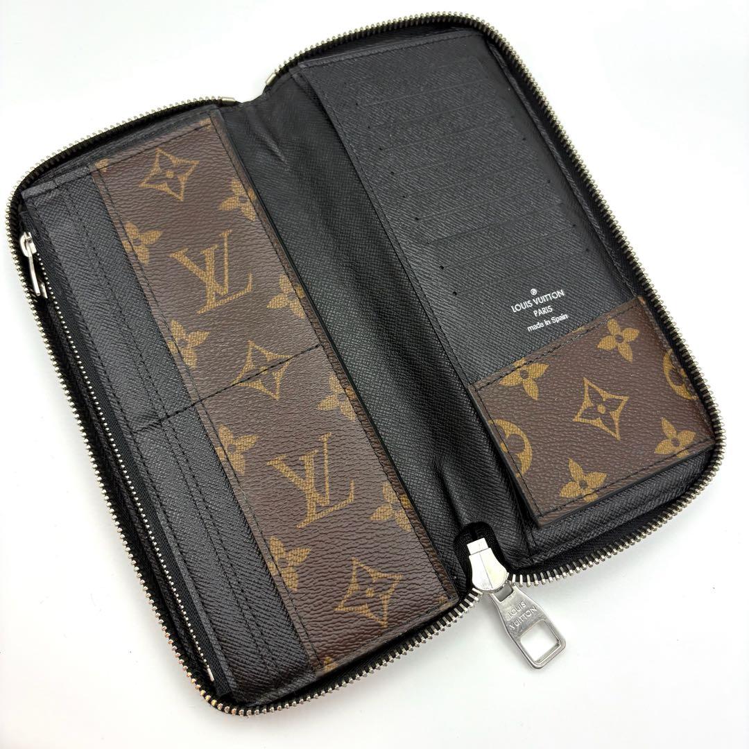 ルイヴィトン モノグラム マカサー ジッピーウォレット ヴェルティカル 長財布