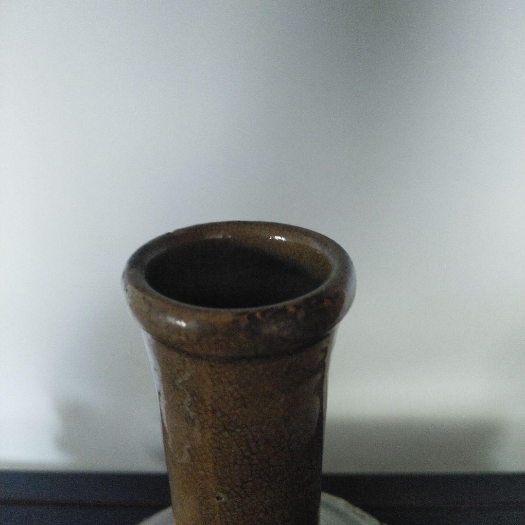 NO632 相馬焼　徳利　イッチン　蝶と花模様　古相馬