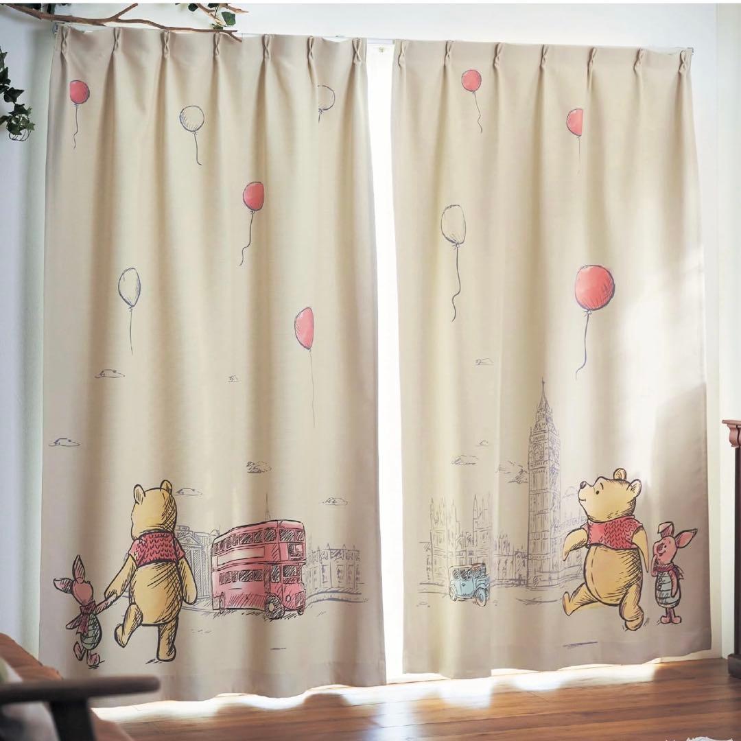 くまのプーさんカーテン