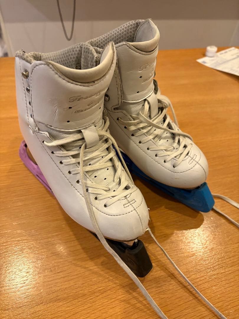 Jackson Freestyle ホワイトスケートブーツ