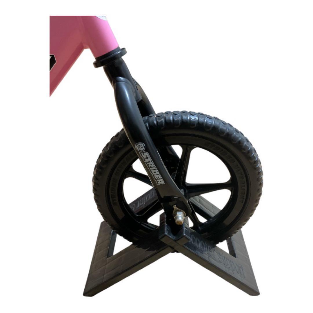 STRIDER ストライダー　スポーツモデル　12インチ　ピンク